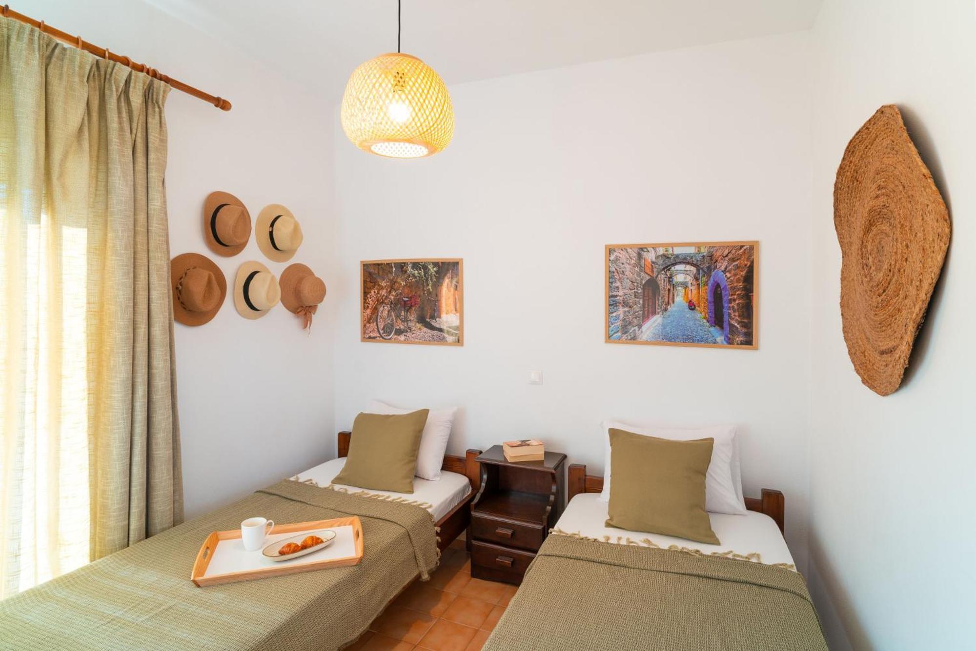 Tselios Apartments & Studios Киотари Стая снимка